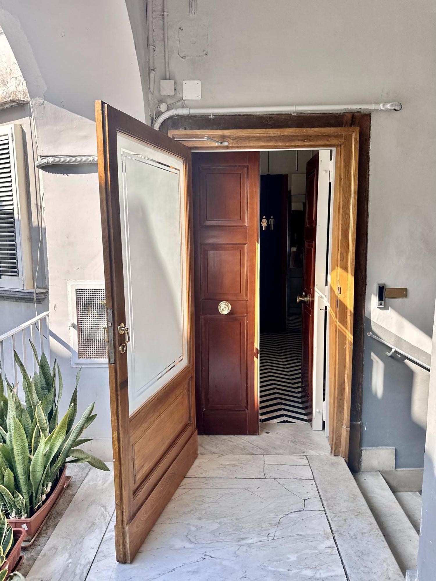 Kind Places - Suite Experience Naples Luaran gambar