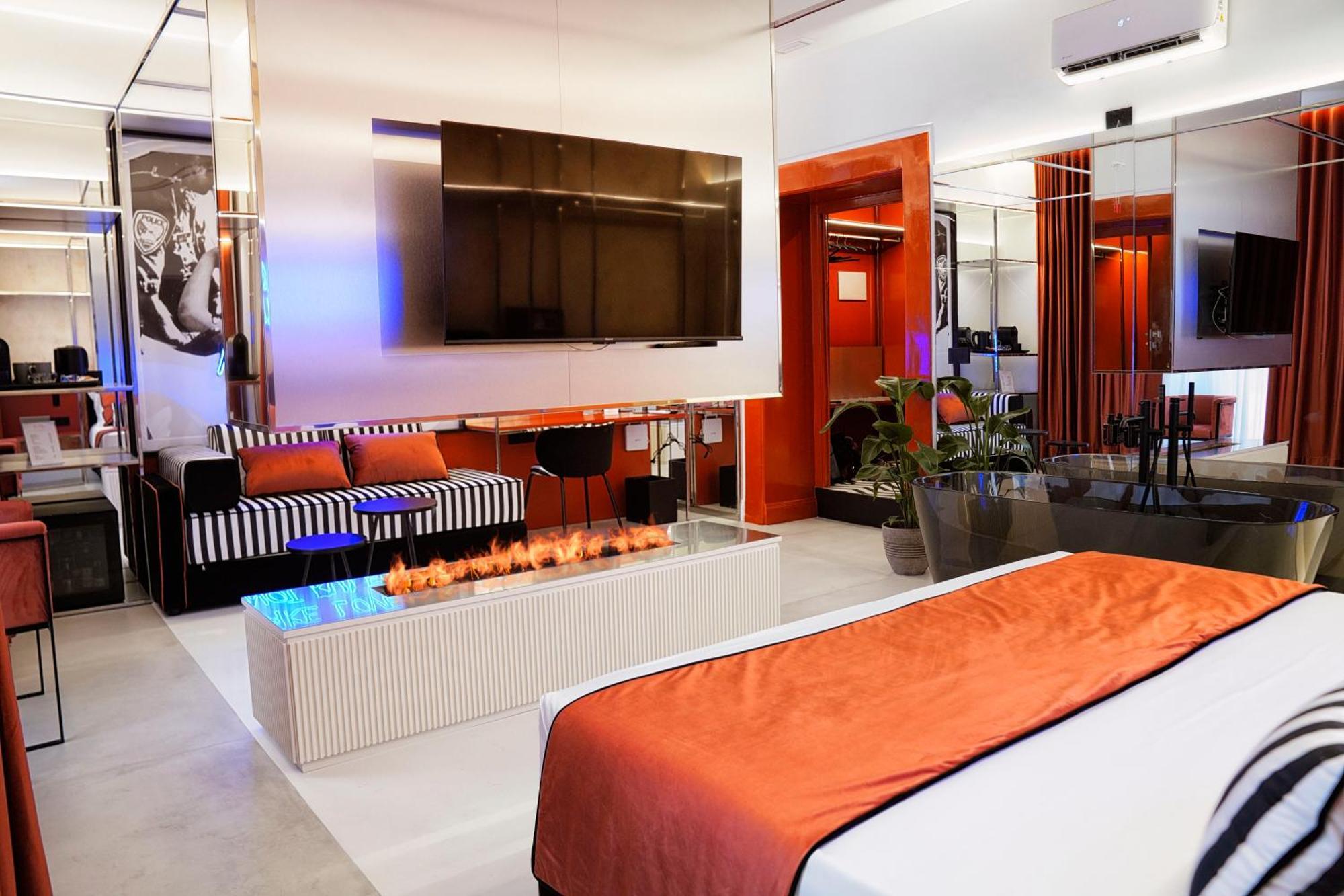 Kind Places - Suite Experience Naples Luaran gambar